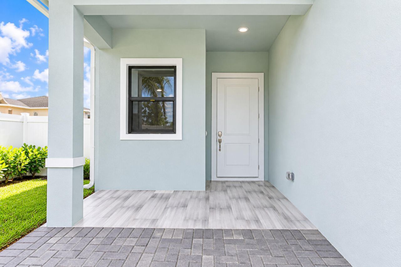 2367 E Faith Avenue, Schall Circle, FL 33417 Photo