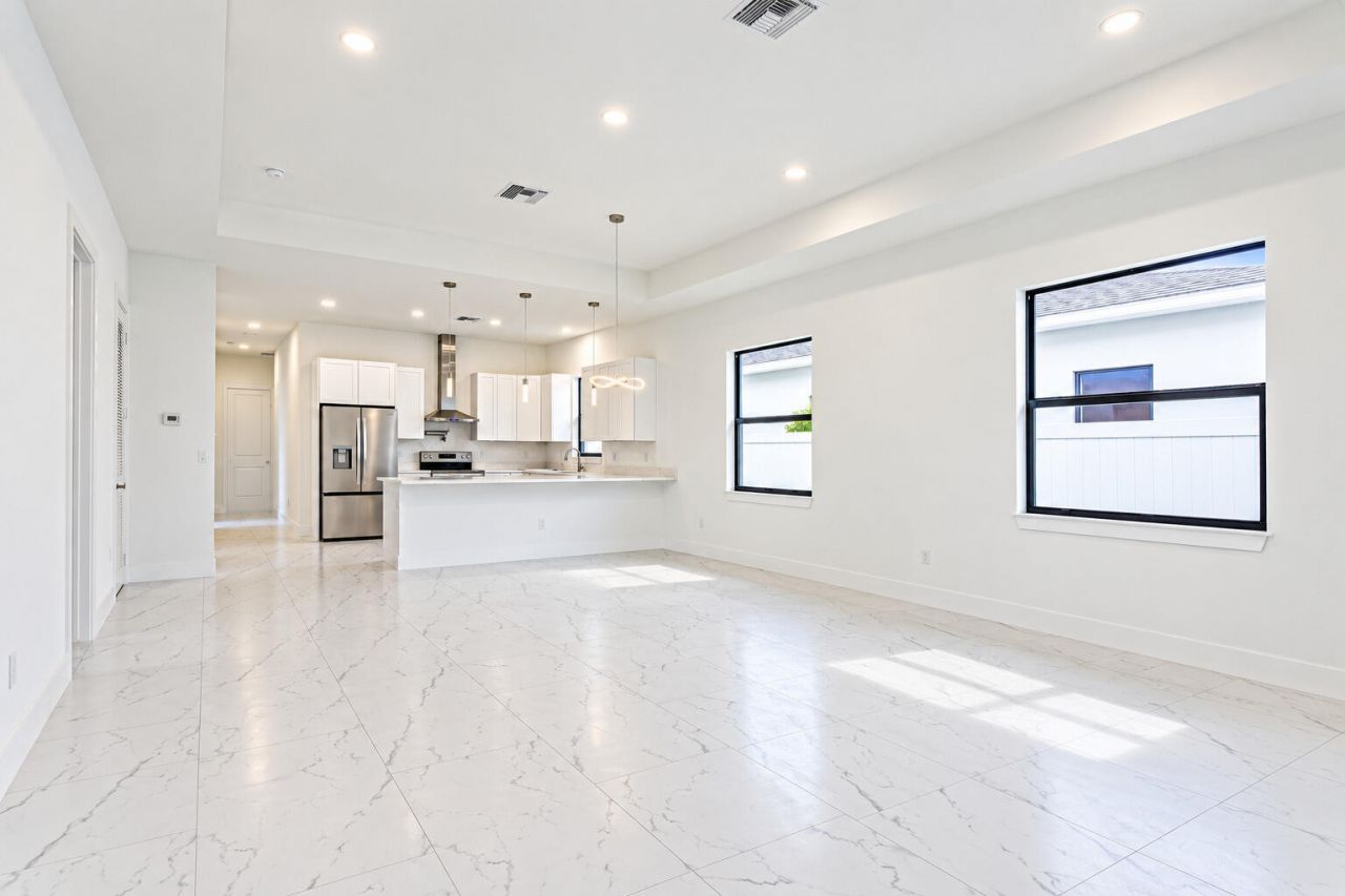 2367 E Faith Avenue, Schall Circle, FL 33417 Photo