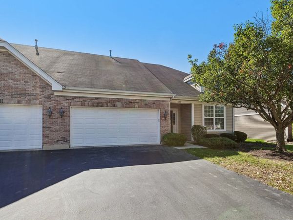 8210 Tremont Lane, Joliet, IL 60431