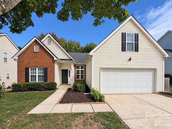 9326 Royal Highlands Court , Charlotte, NC 28277