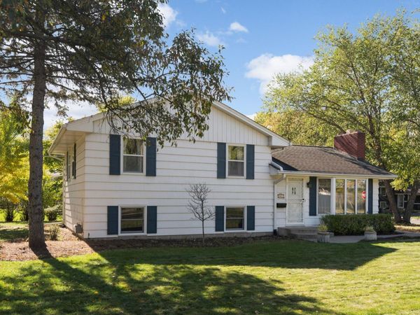 4617 W 90th Street, Bloomington, MN 55437