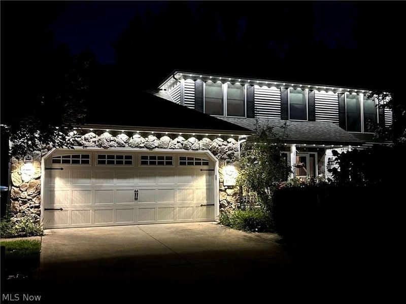 3453 Barrington Drive, Avon, OH 44011 Photo 2