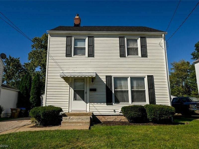 2564 8th Street, Cuyahoga Falls, OH 44221 Photo 1