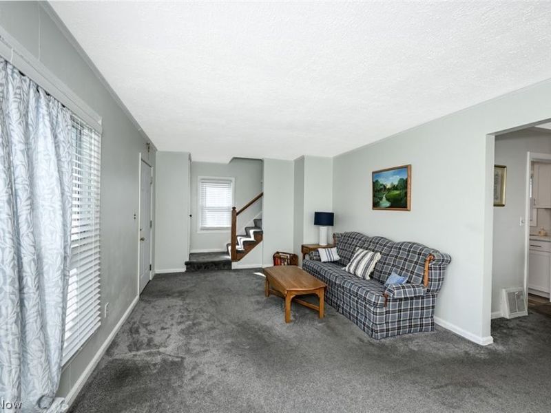 2564 8th Street, Cuyahoga Falls, OH 44221 Photo 4
