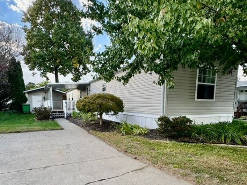 2656 Lake Breeze , Madison, OH 44057 Photo 1