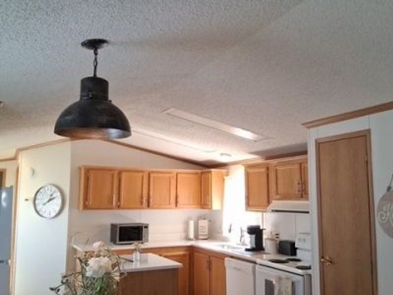 2656 Lake Breeze , Madison, OH 44057 Photo 14
