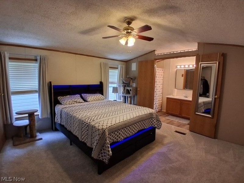 2656 Lake Breeze , Madison, OH 44057 Photo 5