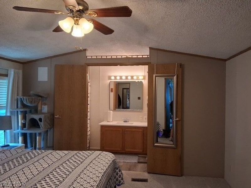 2656 Lake Breeze , Madison, OH 44057 Photo 6