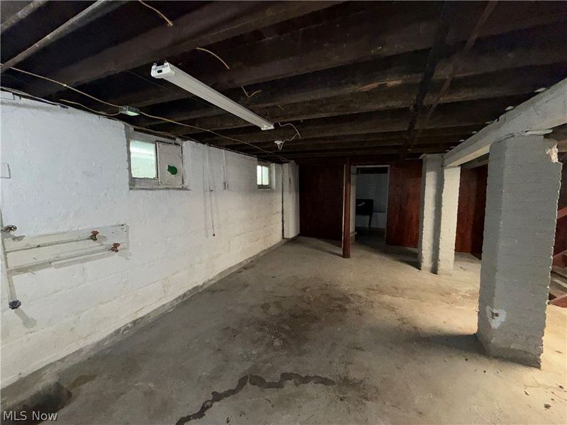 3802 Poe Avenue, Cleveland, OH 44109 Photo 30