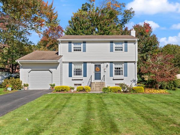 33 Arcadia Rd, Norwood, MA 02062