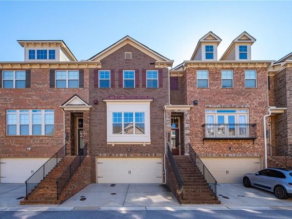 2147 Coventry Drive , Atlanta, GA 30319