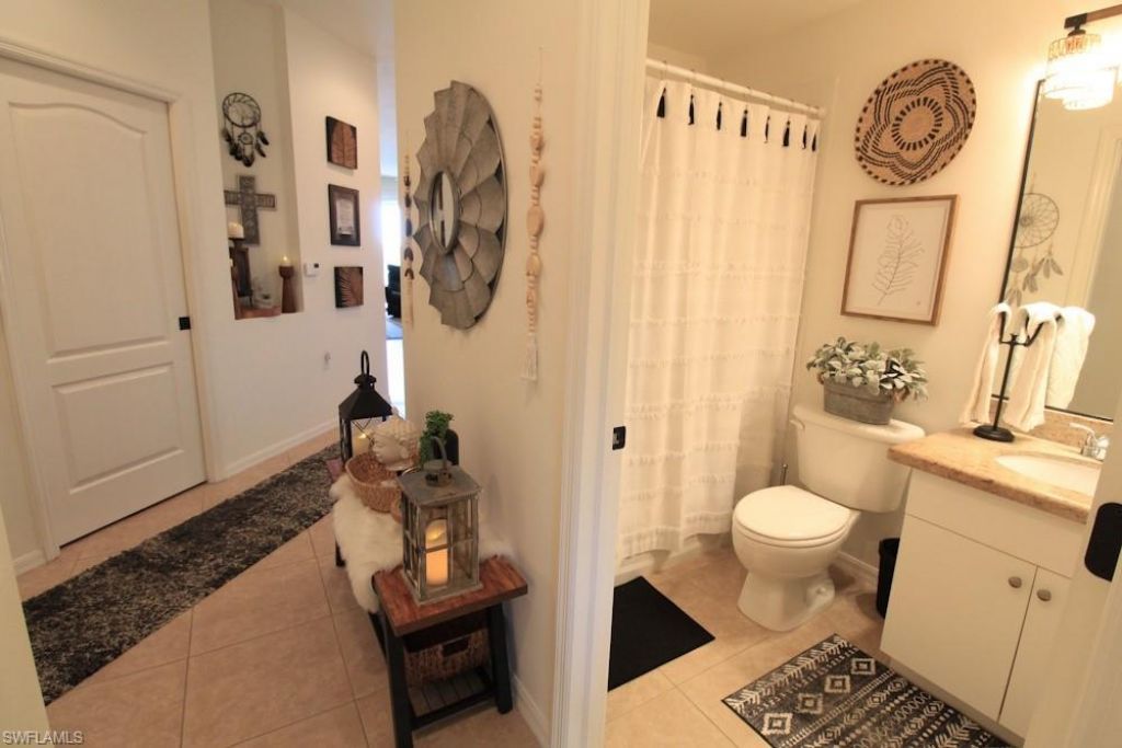 16655 Lake Circle Dr, Unit 850, Fort Myers, FL 33908 Photo