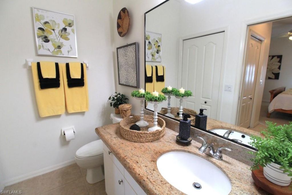 16655 Lake Circle Dr, Unit 850, Fort Myers, FL 33908 Photo