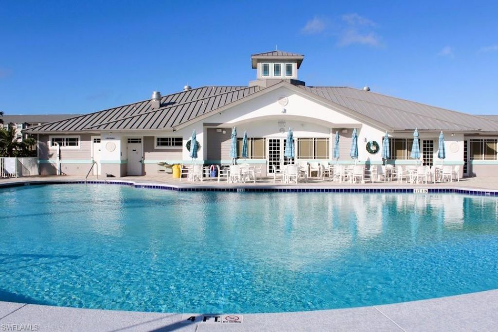 16655 Lake Circle Dr, Unit 850, Fort Myers, FL 33908 Photo