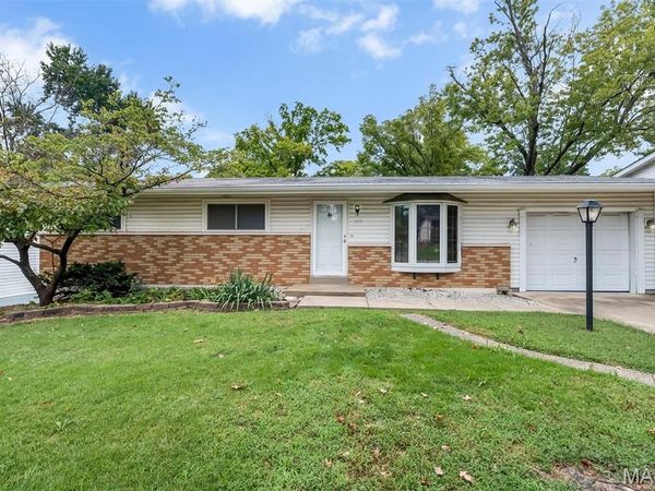 777 Southshire Drive , St Louis, MO 63125