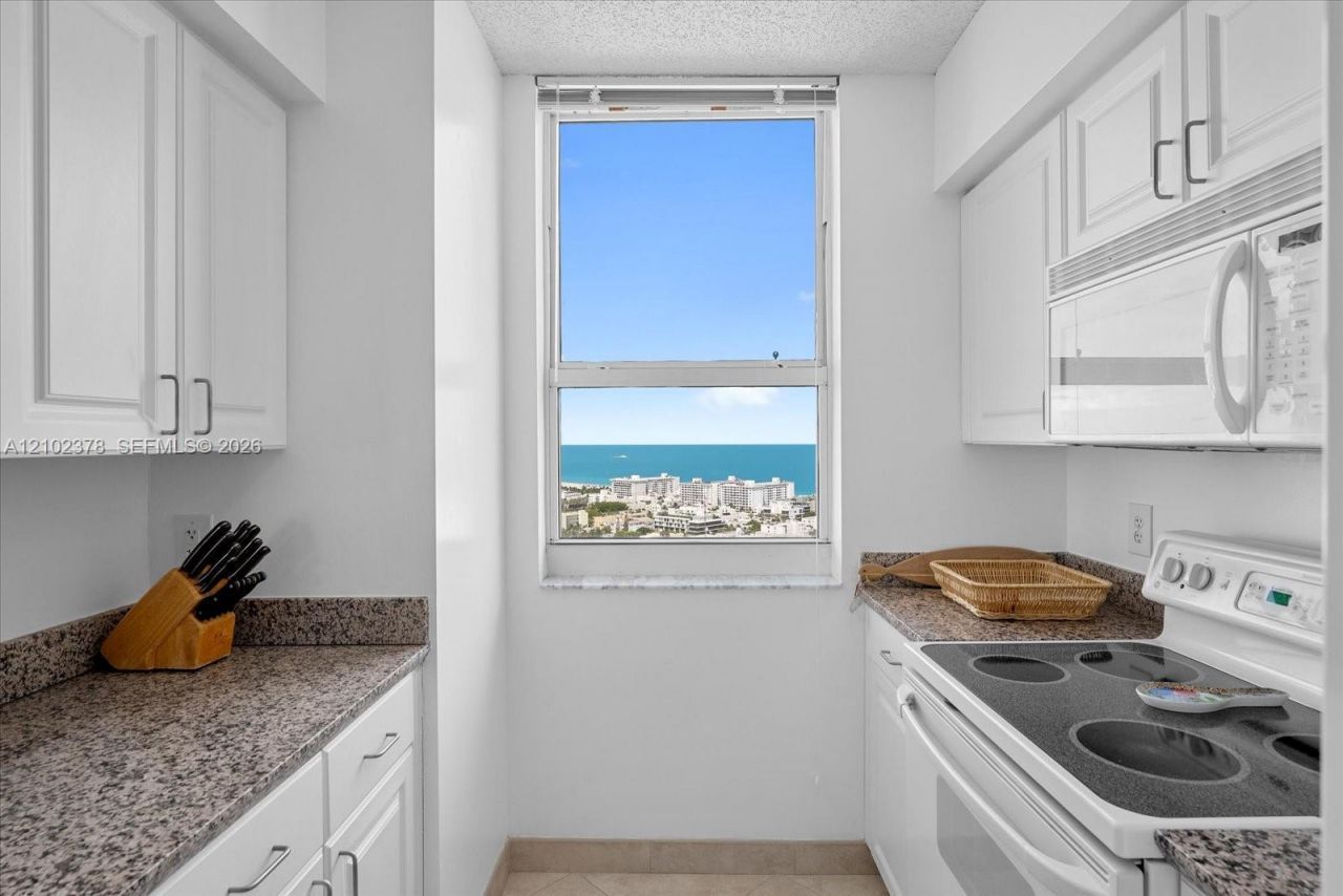 90 Alton Rd , Unit 2911, Miami Beach, FL 33139 Photo