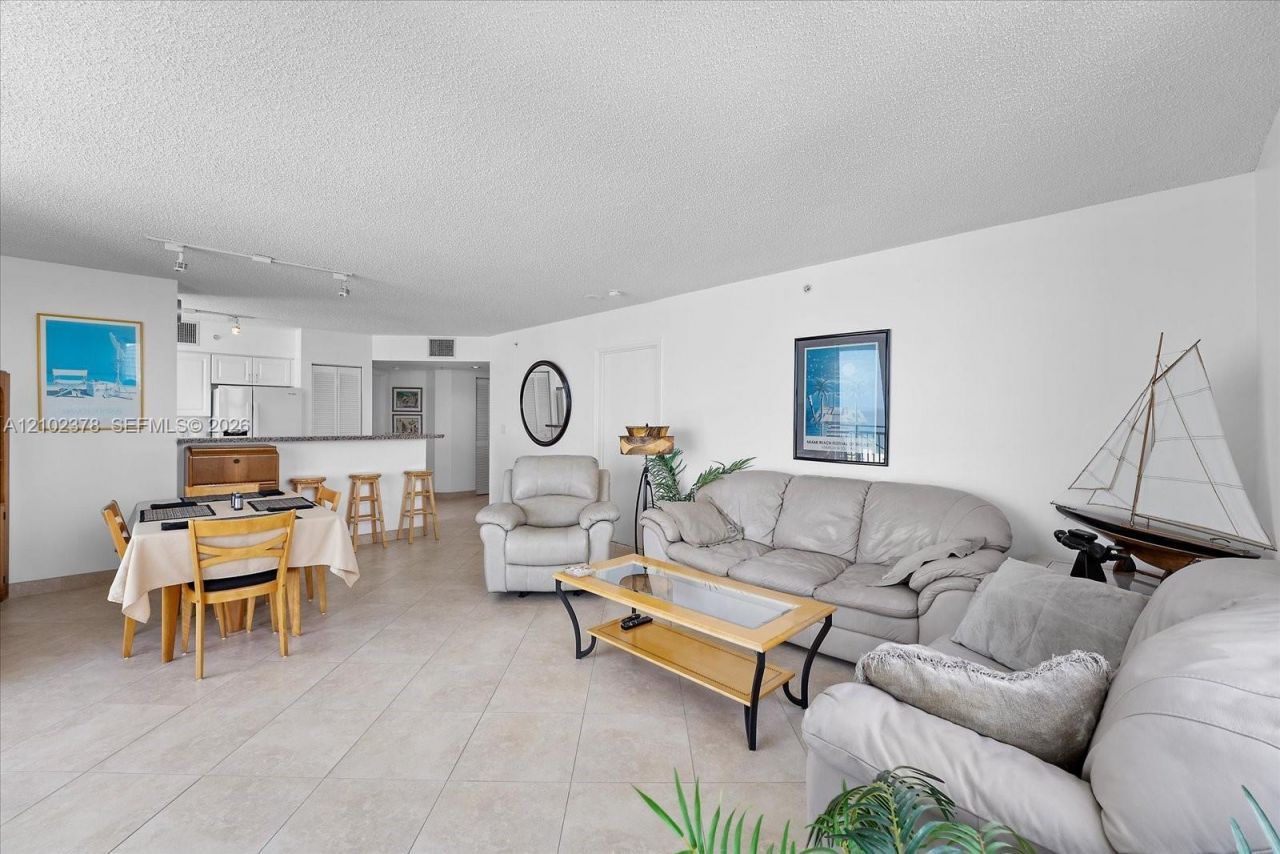 90 Alton Rd , Unit 2911, Miami Beach, FL 33139 Photo