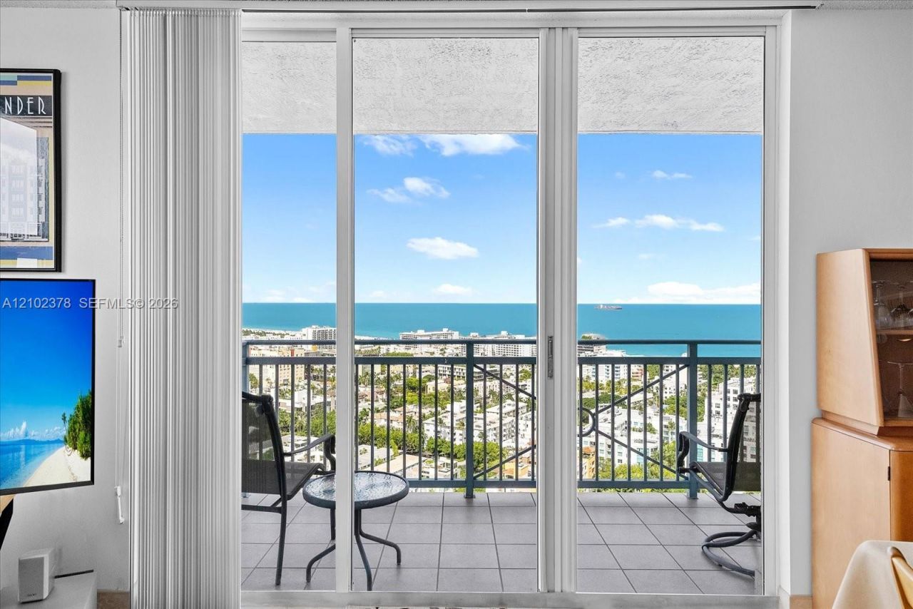 90 Alton Rd , Unit 2911, Miami Beach, FL 33139 Photo