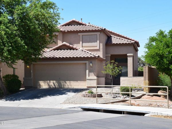 41306 W HOPPER Drive, Maricopa, AZ 85138