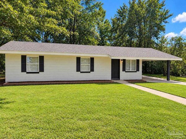 203 Earl St, Brewton, AL 36441