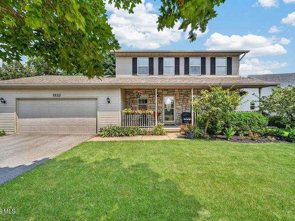 1532 Autumn Drive, Findlay, OH 45840