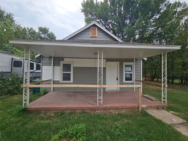 1128 E Arch Avenue , Sapulpa, OK 74066
