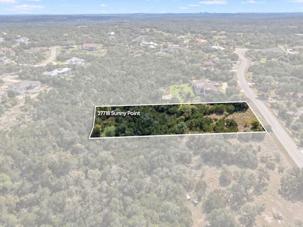 27718 Sunny Pt, San Antonio, TX 78266