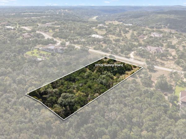 27722 Sunny Pt, San Antonio, TX 78266