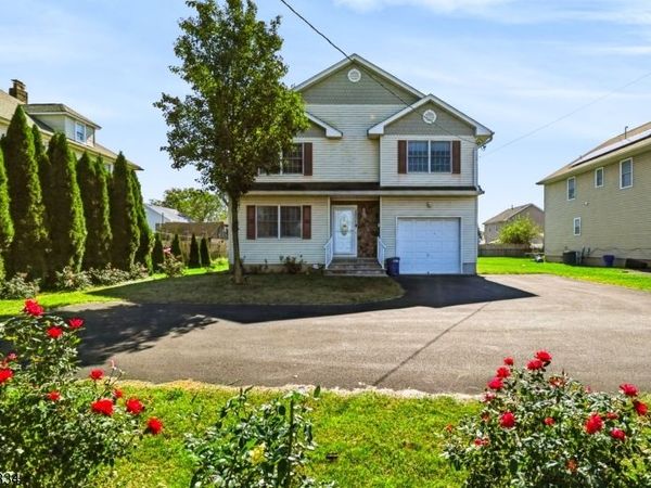 1201 Dukes Pkwy, Manville, NJ 08835
