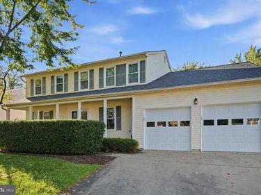 8878 SWEETBRIAR STREET , MANASSAS, VA 20110