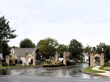 120 COTSWOLD COURT, SOUDERTON, PA 18964