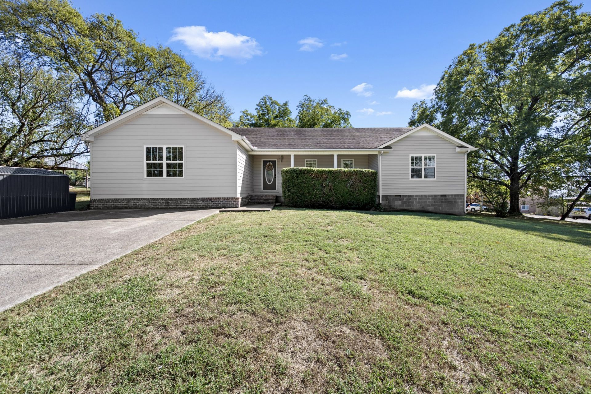 200 Broad St, Wartrace, TN 37183 Main Photo