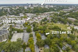 2211 Lee Street photo 4