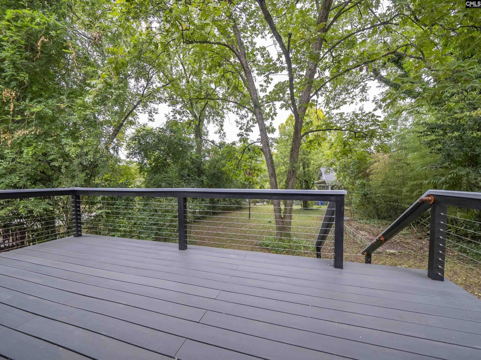 2211 Lee Street Photo 44