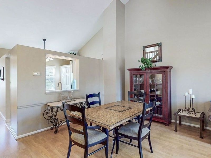 6885 Chaffee Court, Brecksville, OH 44141 Photo 10