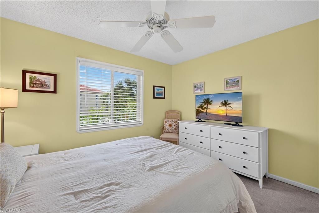 6945 Dennis Cir , Unit 203, Naples, FL 34104 Photo