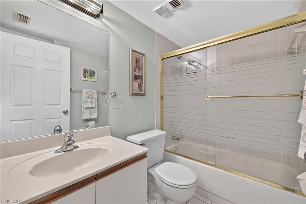 6945 Dennis Cir , Unit 203, Naples, FL 34104 Photo