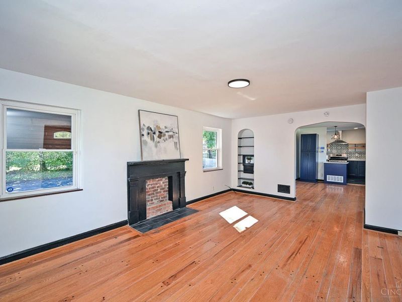 1103 Sunnyslope Drive, Cincinnati, OH 45229 Photo 5