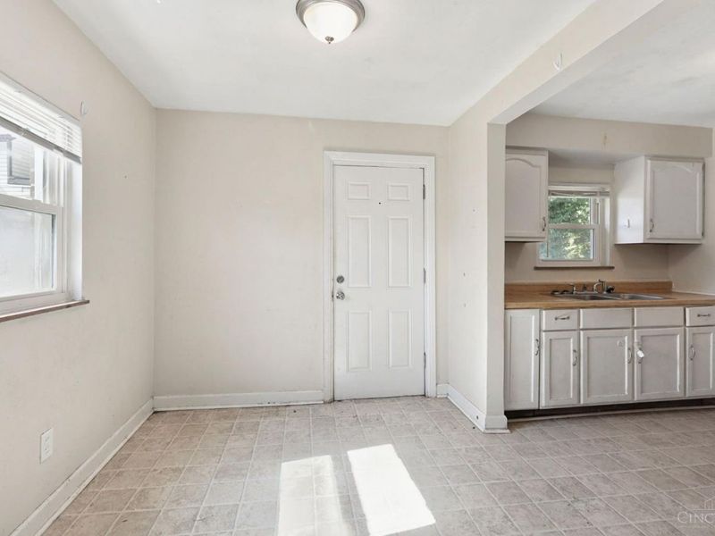 579 Greenwell Avenue, Delhi Township, OH 45238 Photo 12