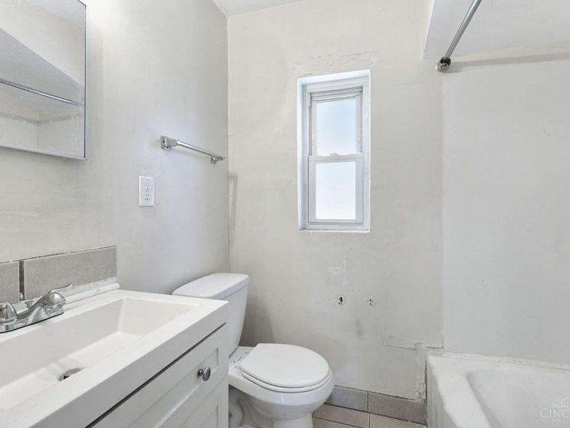 579 Greenwell Avenue, Delhi Township, OH 45238 Photo 17