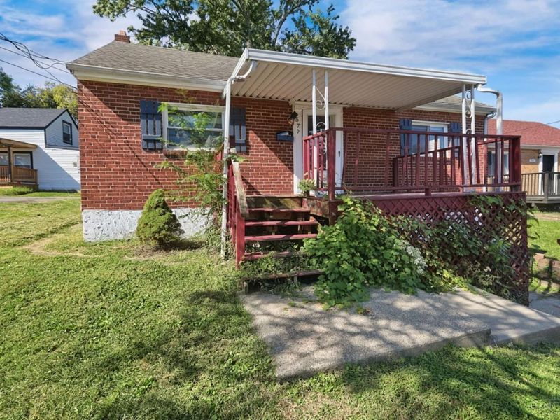 579 Greenwell Avenue, Delhi Township, OH 45238 Photo 2