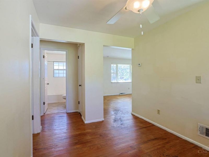 4290 Selby Court, Cheviot, OH 45211 Photo 10