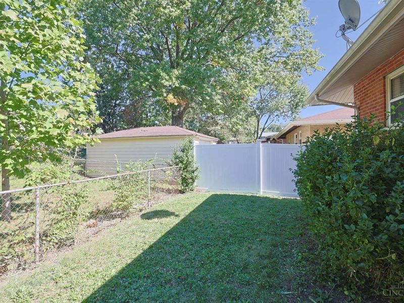4290 Selby Court, Cheviot, OH 45211 Photo 26