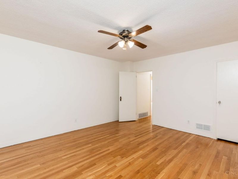 2634 Mount Airy Avenue, Cincinnati, OH 45239 Photo 17