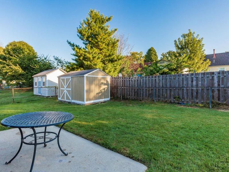 3754 Chickadee Court, Fairfax, OH 45227 Photo 13