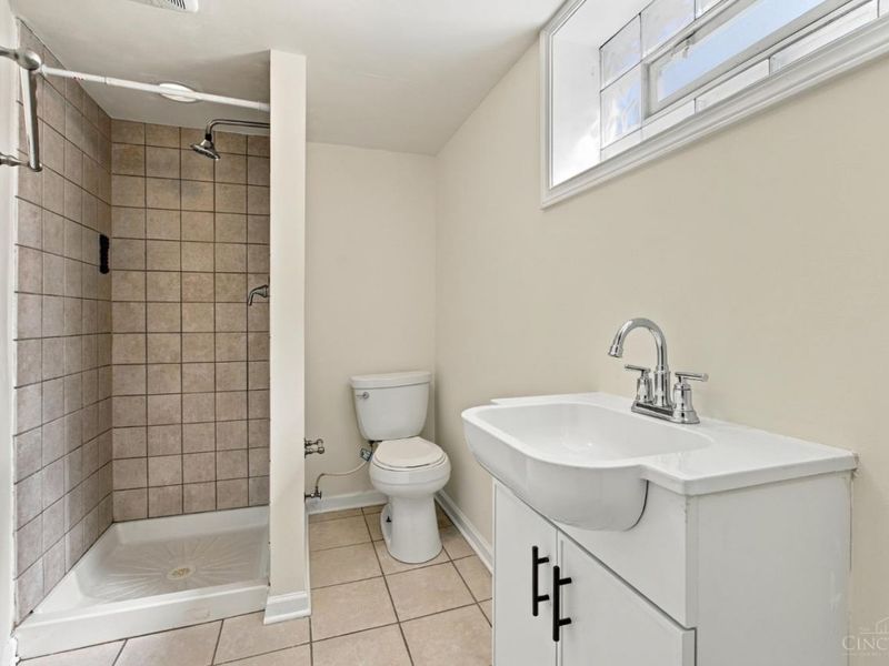 5664 Colerain Avenue, Cincinnati, OH 45239 Photo 25