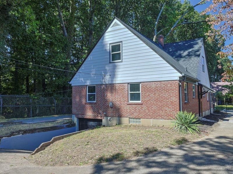 1403 Corvallis Avenue, Cincinnati, OH 45237 Photo 56