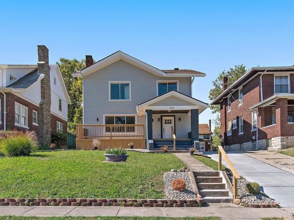 3947 Warwick Avenue, Cincinnati, OH 45229