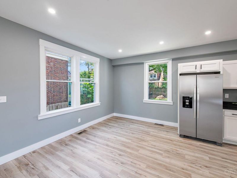 3947 Warwick Avenue, Cincinnati, OH 45229 Photo 6