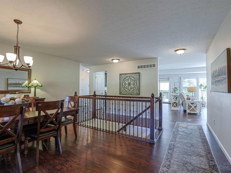 3325 Echo Point Court, Hamilton, OH 45013 Photo 4